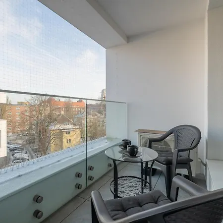 Elegance By Bookinghost * Szczecin